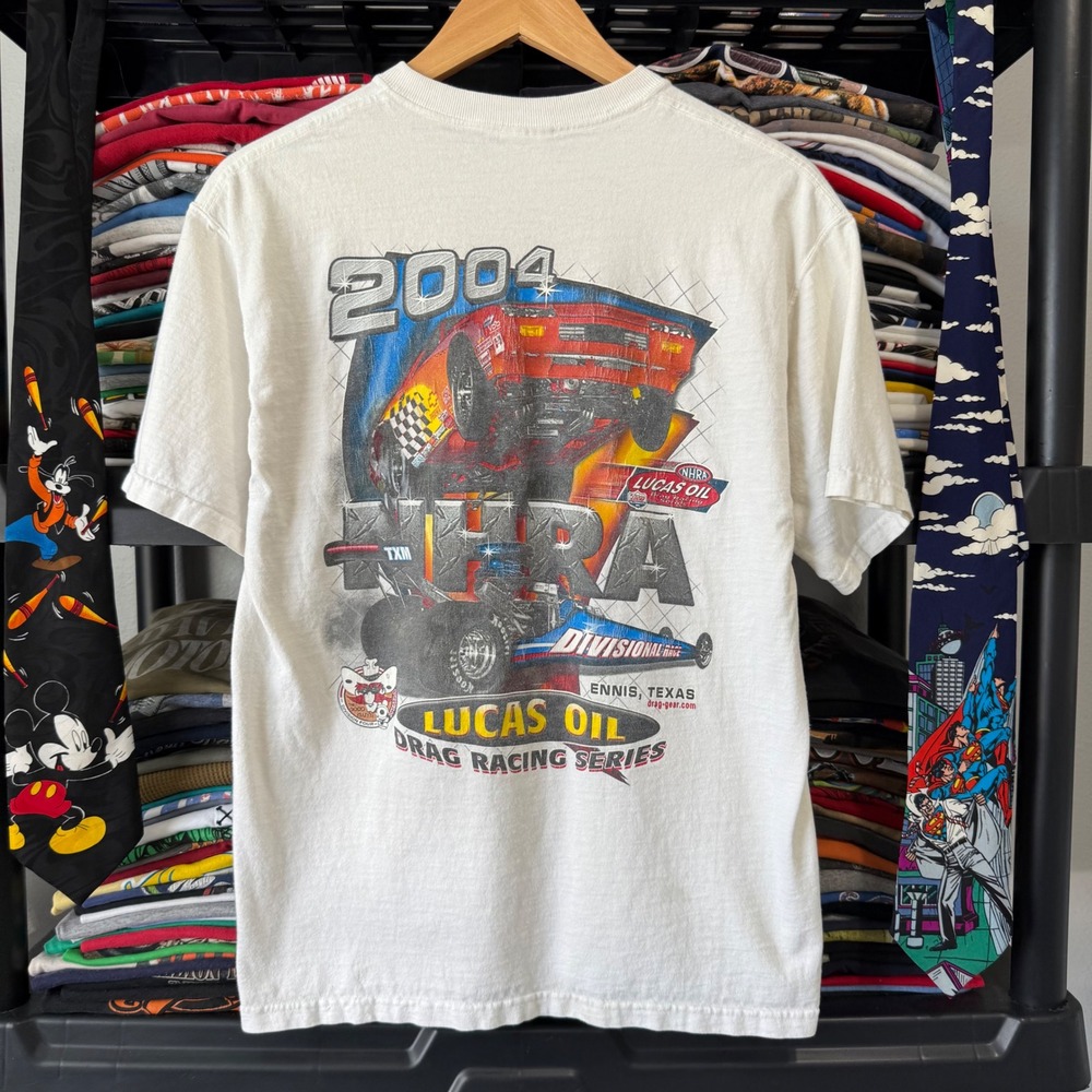 Y2K White 2004 NHRA Lucas Oil Drag Racing Series Graphic T-Shirt Size M